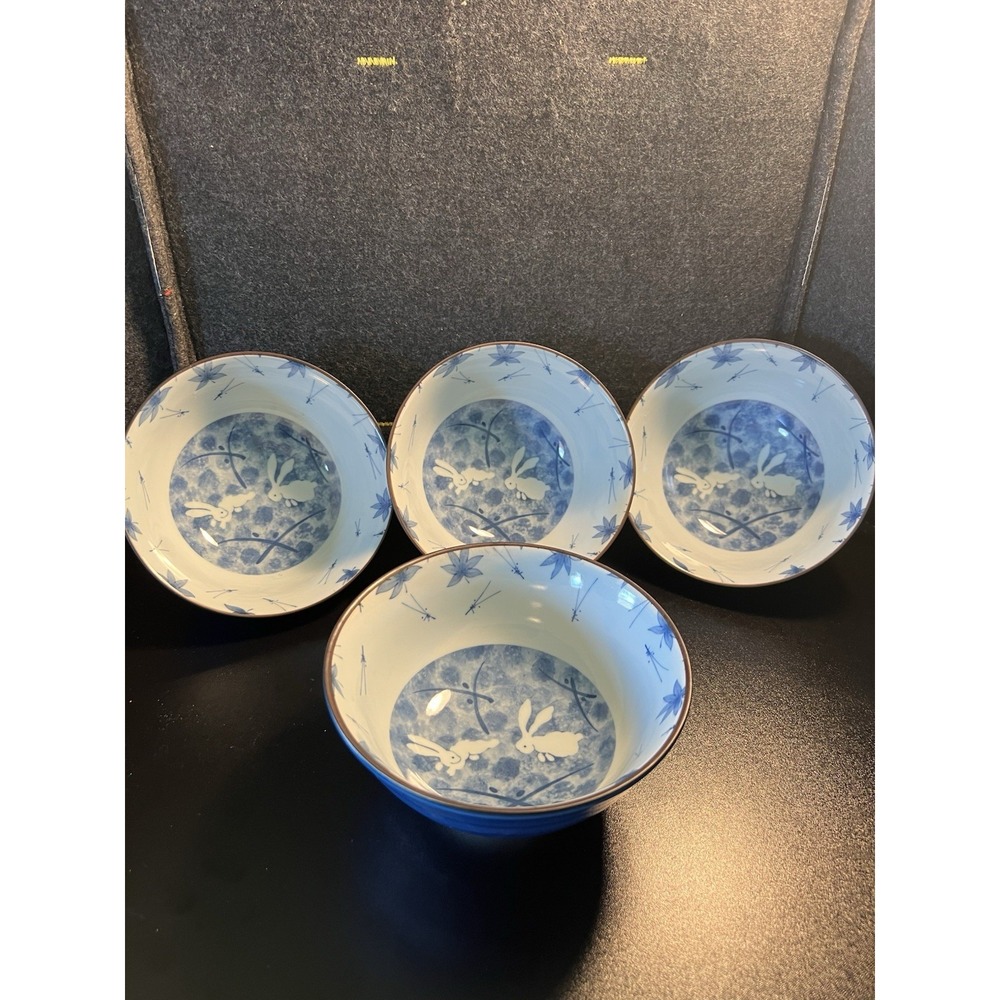 Vintage Japanese Rice Bowl Set Of 4 Rabbit Pattern‎ Leaves Blue 6.25" EUC
